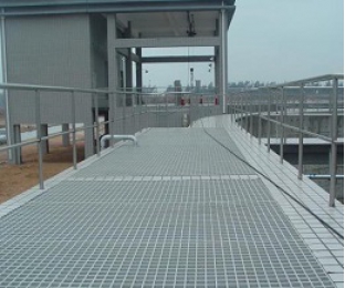 冬季低溫，通過(guò)投加碳源改善生化池運(yùn)作效率？